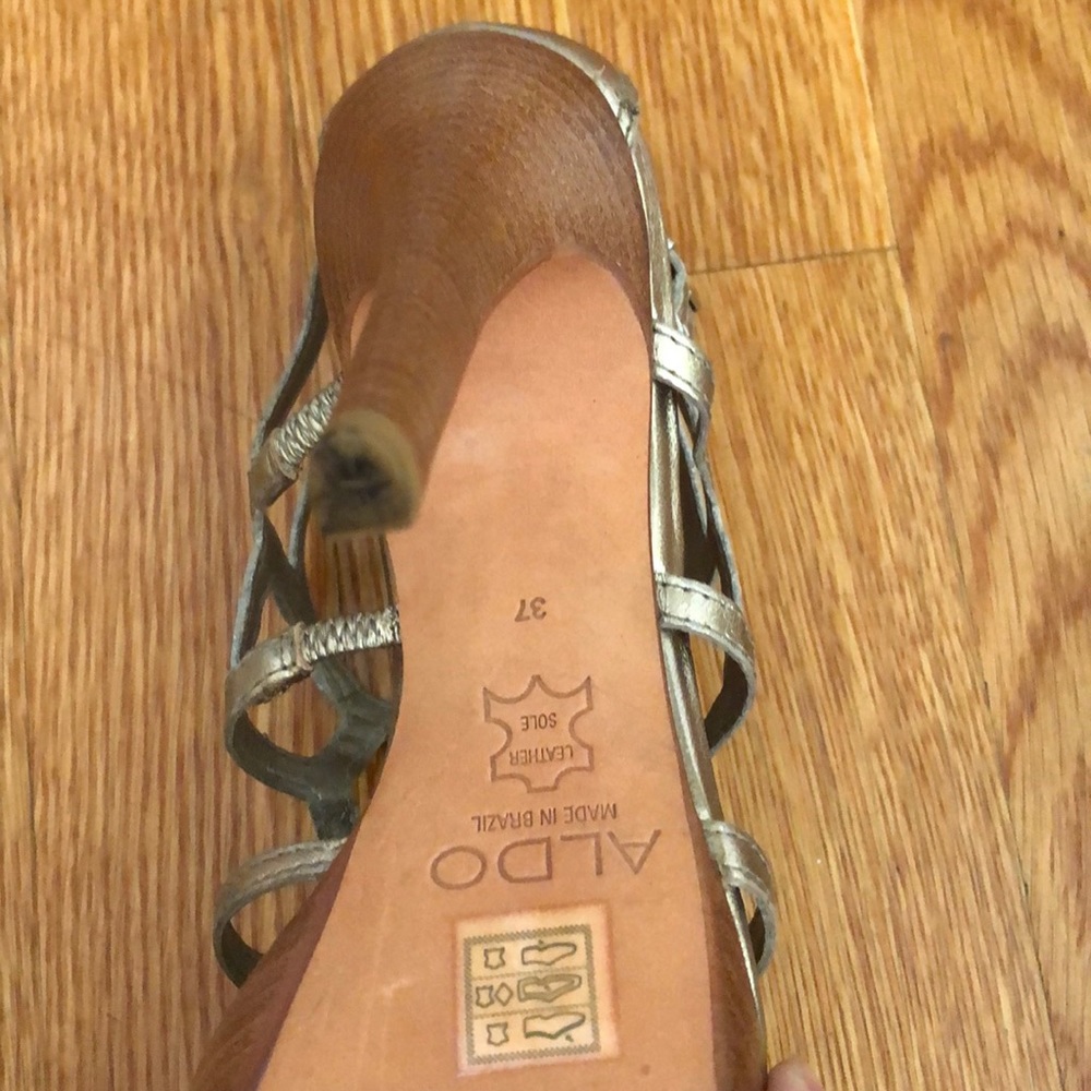 Aldo golddish strappy sandals - Picture 6 of 6